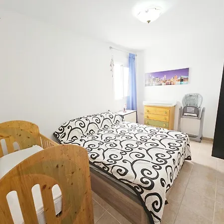 Vista 2 Bedrooms Apartment *
